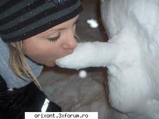 ce face una de plictiseala :)) - ce face una de plictiseala :)) - Poze Super Misto